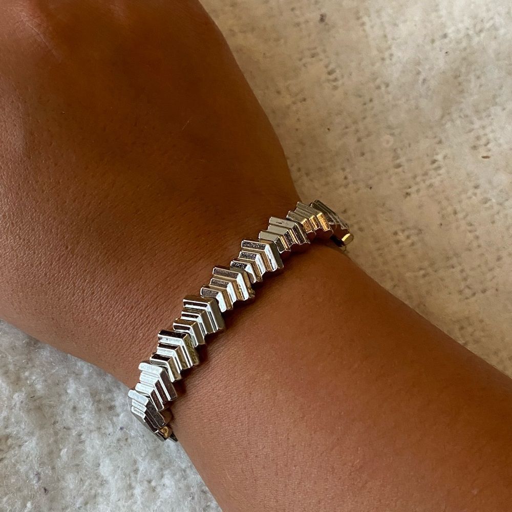 Silver Abstract Arrow Stretchy Bracelet